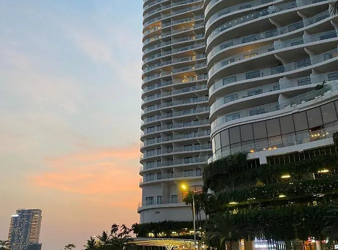 Paradis Marina Ha Long